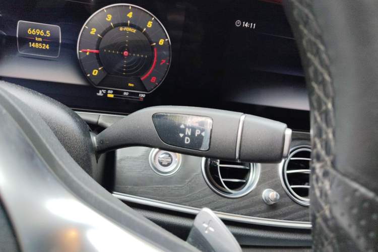 Used Mercedes-Benz E-Class 2020 Restyled E 300 L Sport Exclusive Edition Gear Lever