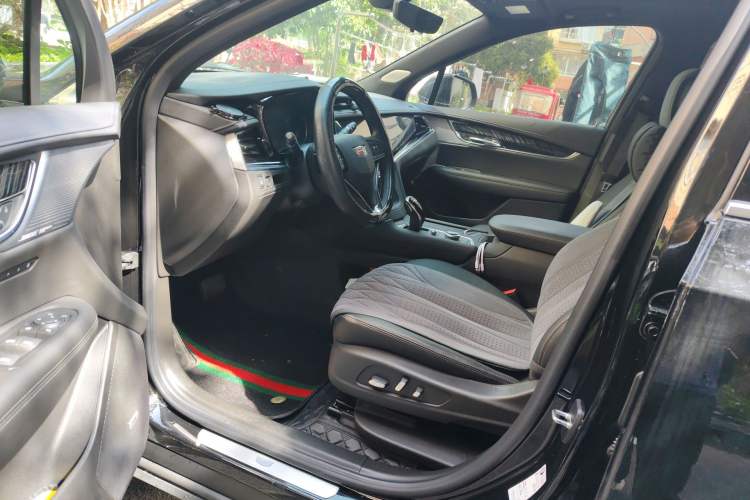 Used Cadillac XT6 2022 2.0T 7-Seater Four-Wheel Drive Luxury Standard Edition
