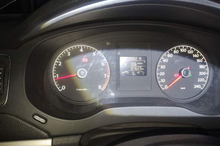 Used Volkswagen Sagitar 2014 Revised Version 1.6L Automatic Leading Edition