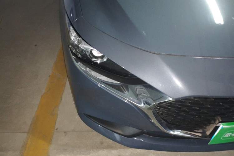 Used Mazda 3 Axela 2022 2.0L Automatic Zhiqing Edition Right Front Headlight