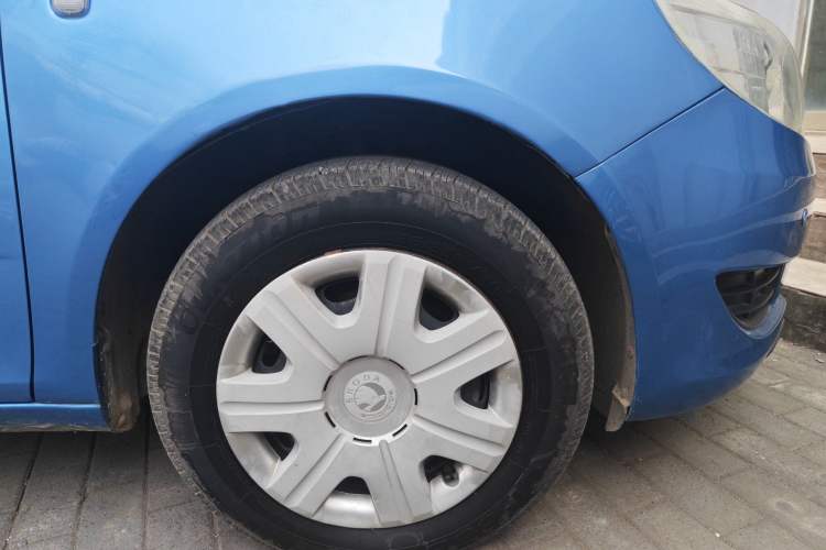 Used Skoda Fabia 2011 1.4L Automatic Crystal Edition
