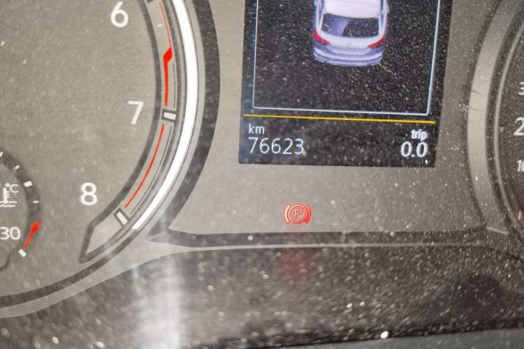 Used Volkswagen Tayron 2021 280TSI Two-Wheel Drive Luxury Smart Connectivity Version Odometer Close Up