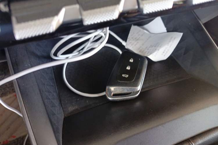 Used Baojun RC-5 2020 1.5T Manual Smart Luxury Edition
