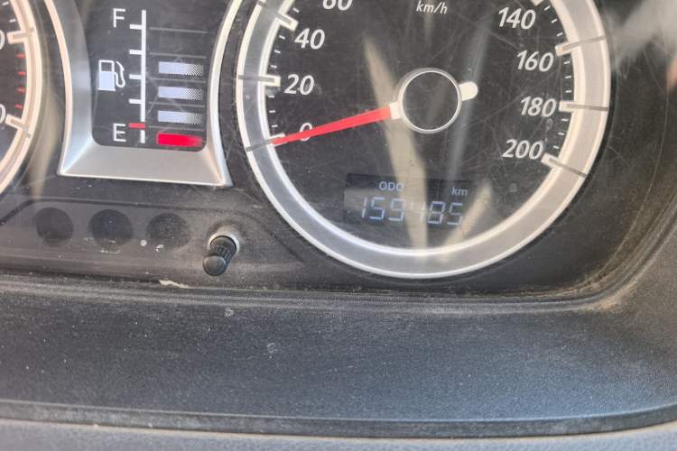 Used FAW Xiali N5 2014 1.0L Manual Comfort Model
