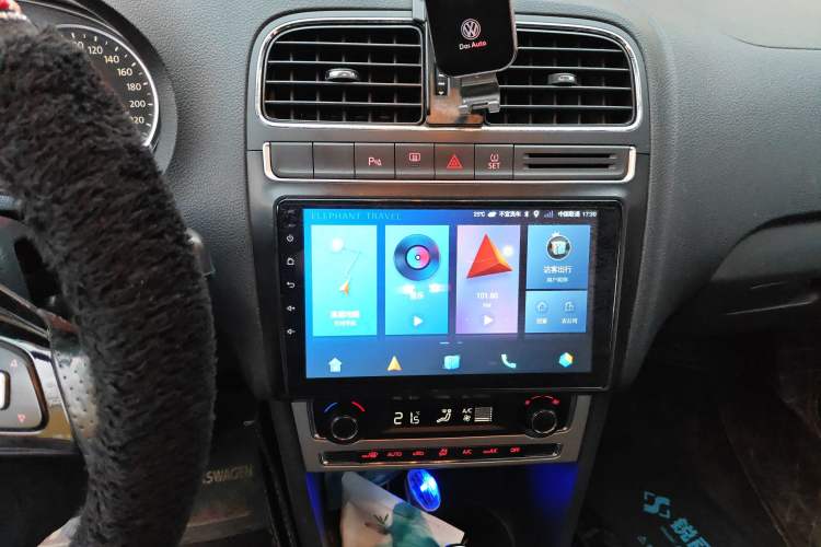 Used Volkswagen Polo 2014 1.6L Cross Polo Automatic