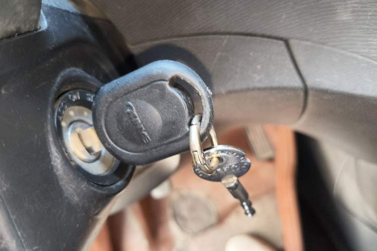 Used Wuling Hongguang 2015 1.2L S Base Model China V Standard