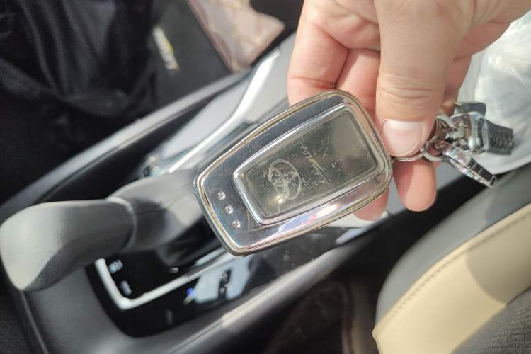 Used Toyota Levin 2019 185T CVT Luxury Edition China VI Standard
