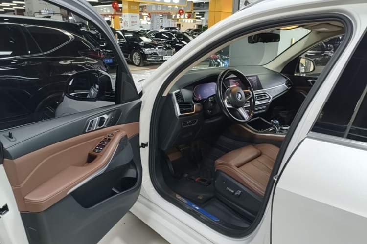 Used BMW X5 2019 xDrive40i M Sport Package
