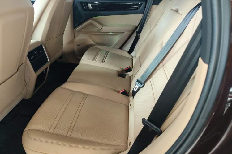 Used Porsche Cayenne E-Hybrid 2020 Cayenne E-Hybrid 2.0T
