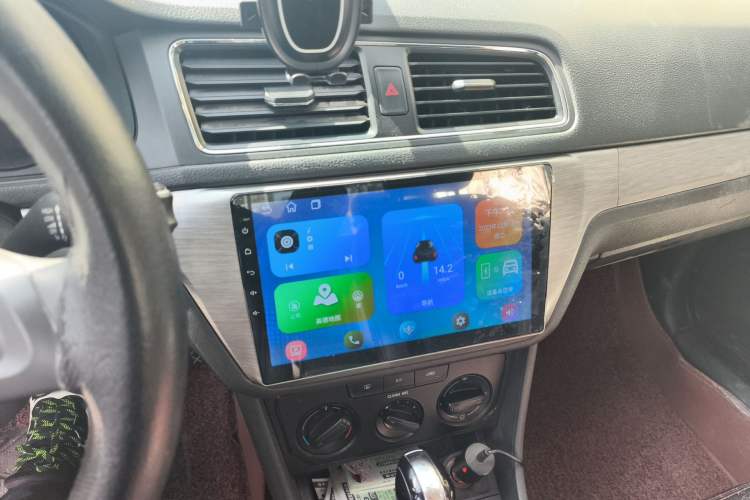 Used Volkswagen Lavida 2015 1.6L Automatic Fashion Edition