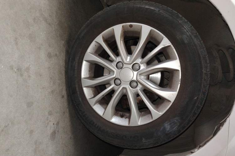 Used Geely Auto Ocean 2015 1.5L Manual Entry-Level Model
