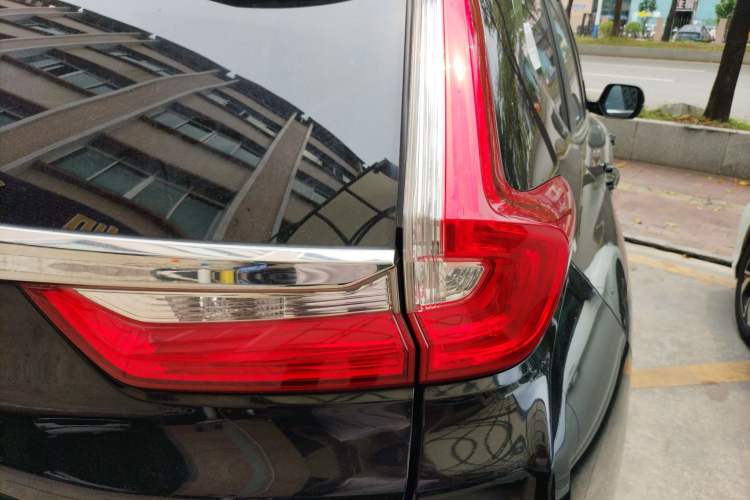 Used Honda CR-V 2017 240TURBO CVT Front-Wheel Drive Fashion Edition Right Rear Taillight