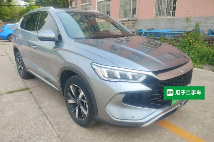 Used BYD Song Pro New Energy 2023 Champion Edition DM-i 71KM Navigation Model Front Right 45 Deg