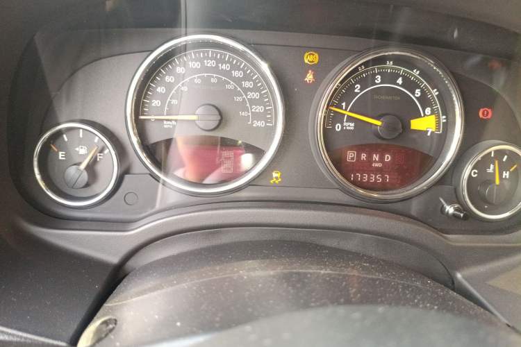 Used Jeep Compass 2014 2.4L four-wheel drive luxury version