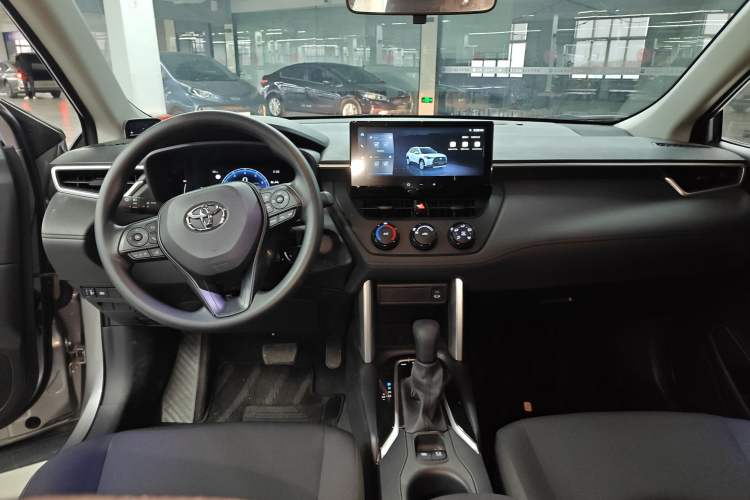 Used Toyota Corolla Cross 2024 2.0L Pioneer Edition