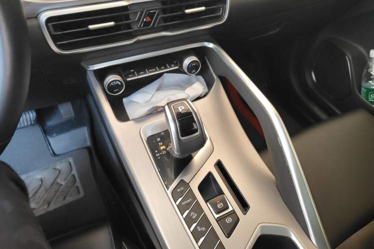 Used Geely Auto Coolray 2019 260T DCT Knight China VI Standard