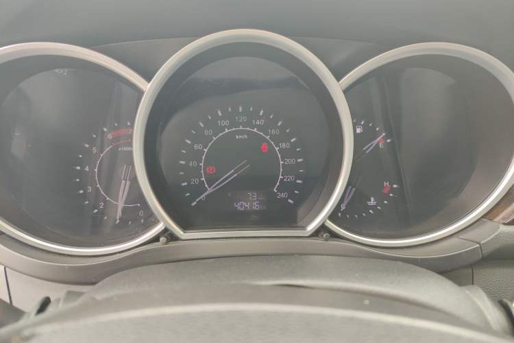Used Zotye Z500 2016 1.5T Manual Luxury Edition Instrument Cluster