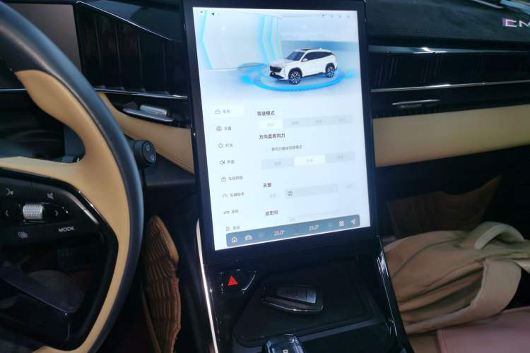 Used Geely Auto FX11 2023 1.5TD DCT Prestige Edition
