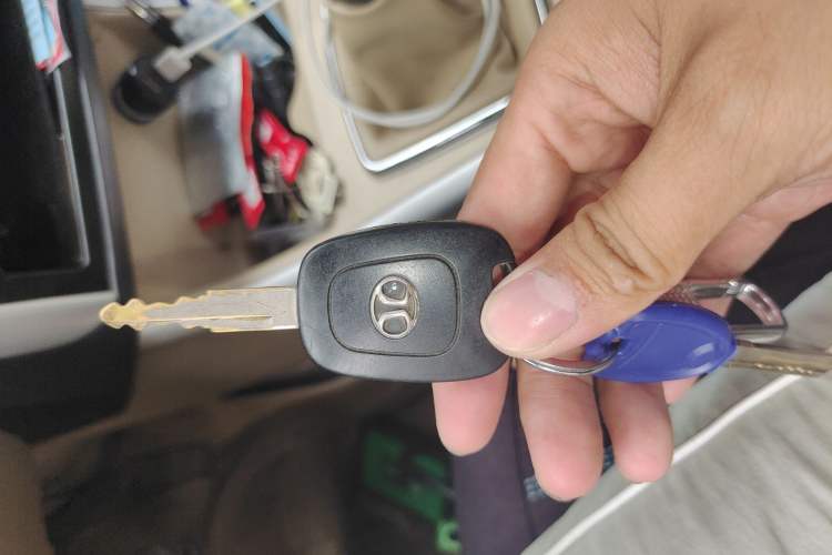 Used BAIC E Series 2013 Sedan 1.5L Manual Lotte Edition