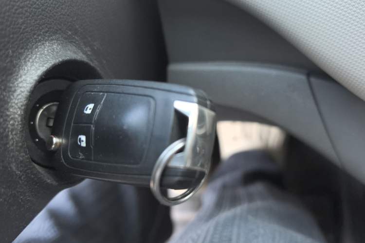 Used Chevrolet Sail 2016 Sail 3 1.3L Manual Comfort Sunroof Edition Vehicle Key