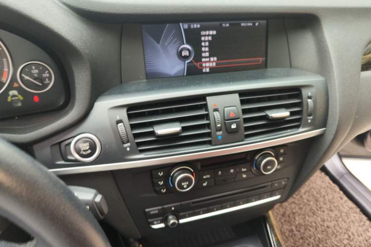 Used BMW X3 2011 xDrive28i Luxury Model