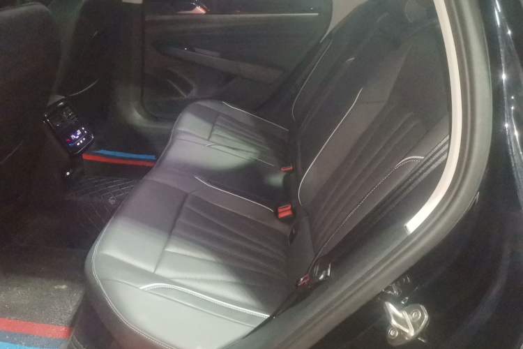 Used Volkswagen Passat 2024 380TSI Dragon Edition