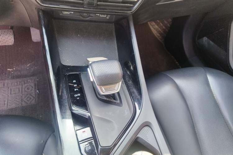 Used Roewe i5 2021 1.5T GT DCT Light-Speed Edition
