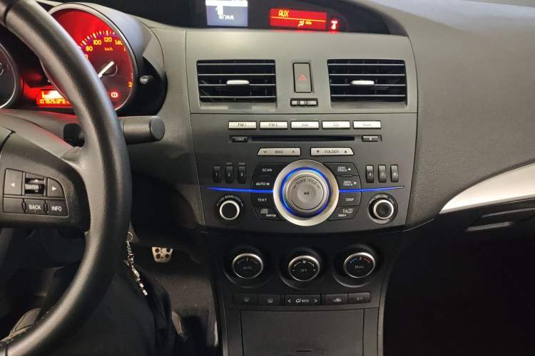 Used Mazda 3 2011 Sedan 2.0L Manual Sport Model Audio And AC Panel