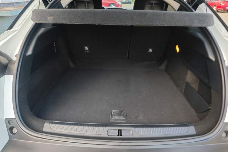 Used Citroen C5 X 2021 1.6T Enjoy the Extraordinary Trunk