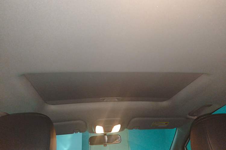 Used SAIC MAXUS G50 2019 1.5T Automatic Elite Edition China VI Standard Headliner