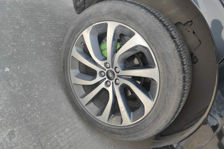 Used Land Rover Discovery Sport 2020 249 PS R-Dynamic Performance Edition