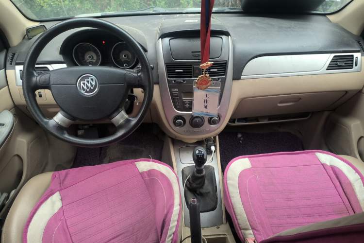 Used Buick Excelle 2013 1.5L Manual Classic Model