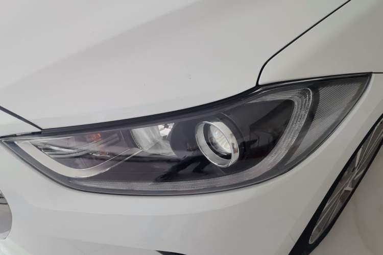 Used Hyundai Elantra (6th Generation / Lingdong) 2016 1.6L Automatic ZhiXuan – Elite Version
