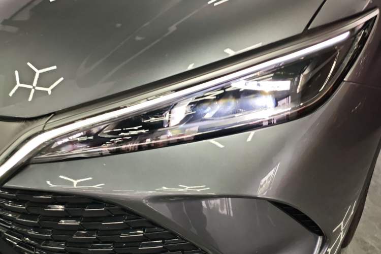 Used BYD Song L DM-i 2024 112 km Beyond Edition Left Front Headlight