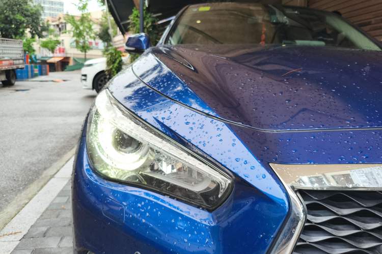 Used Infiniti Q50L 2018 2.0T Enjoyment Version China V Standard