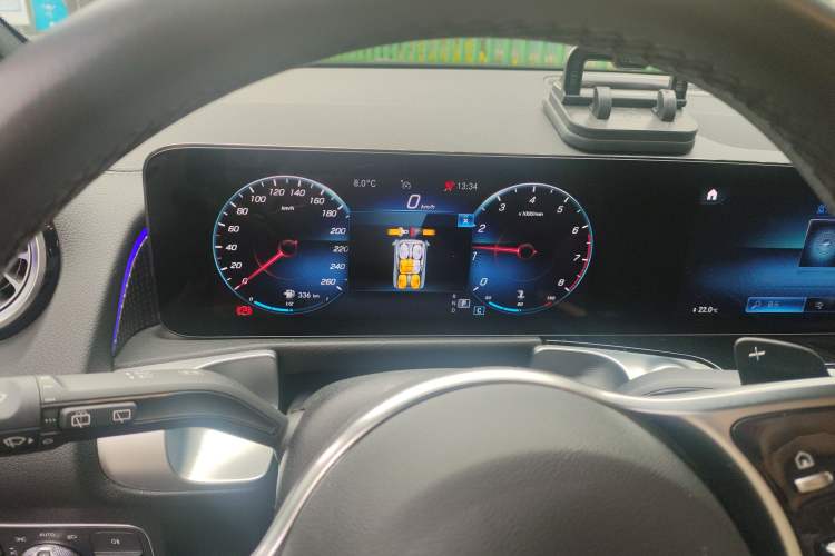 Used Mercedes-Benz GLB 2023 GLB 220 Fashion Model