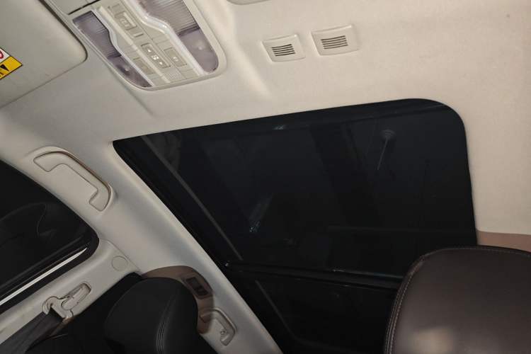 Used Haval H6 Coupe 2020 Smart Connect Version 1.5T Automatic Two-Wheel Drive Elite Model
