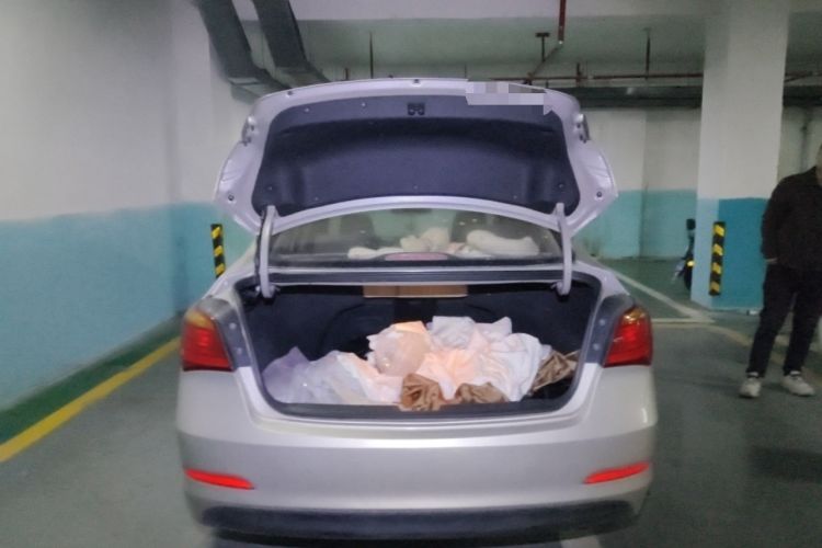 Used Hyundai Mistra 2014 1.8L Automatic Smart GLS Trunk