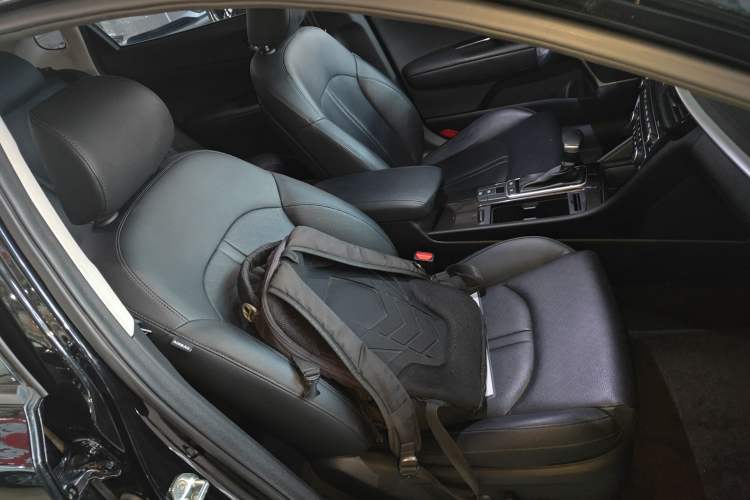 Used Kia K5 2019 Pro 1.6T Automatic Luxury Edition China VI Standard
