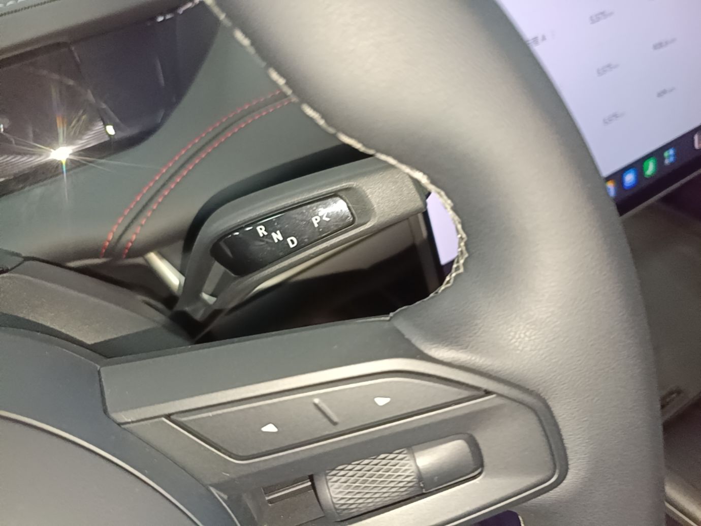 Xiaomi Auto SU7 2024 Rear-Drive Long-Range Intelligent Driving Version — снимка 18