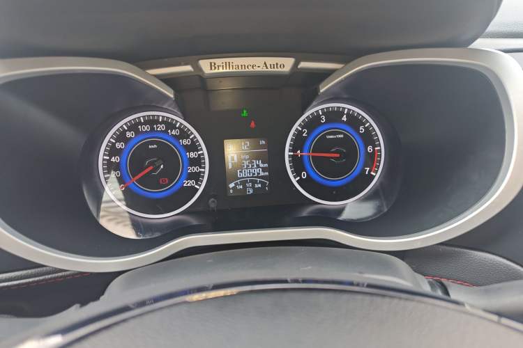 Used Brilliance V3 2016 1.5L Automatic Comfort Model Instrument Cluster