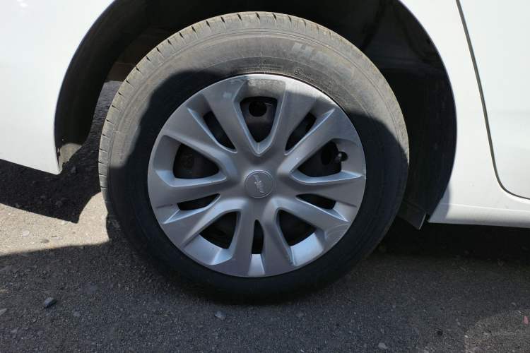 Used Chevrolet Cavalier 2020 320 Manual Enjoyment Edition