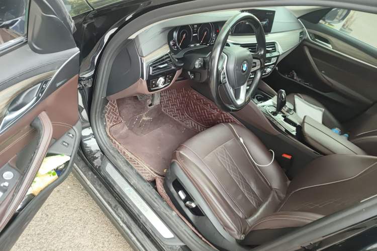 Used BMW 5 Series New Energy 2019 530Le Luxury Package
