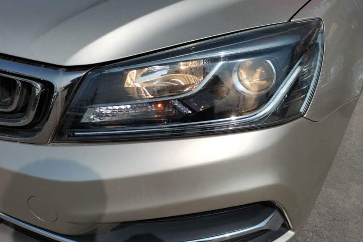 Used Geely Auto Emgrand 2018 1.5L Manual Upward Connect Edition
