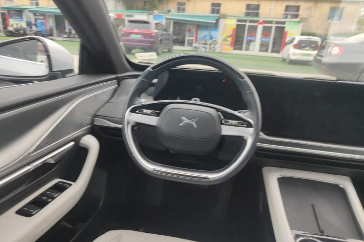 Used XPeng P7 2024 P7i 550 Pro Steering Wheel