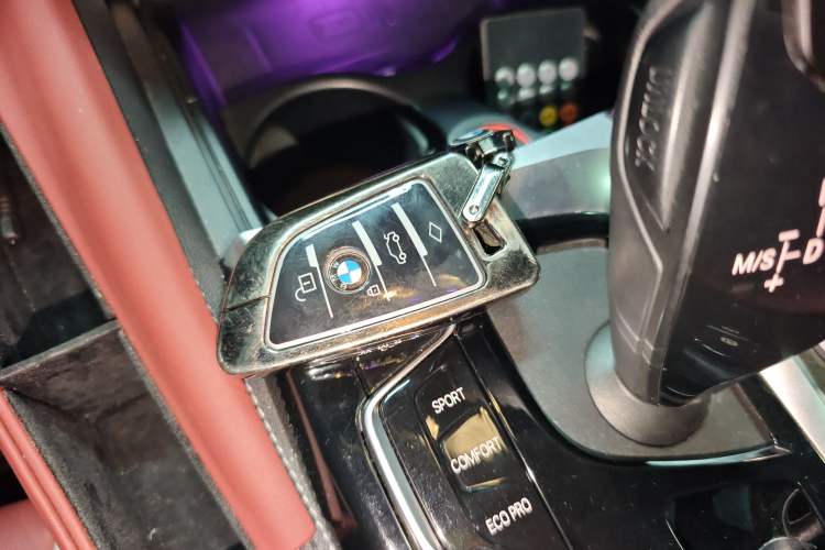 Used BMW 5 Series 2022 Second Facelift 525Li M Sport Package
