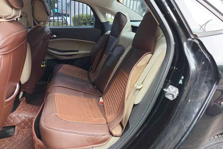 Used Ford Escort 2015 1.5L Manual Comfort Model
