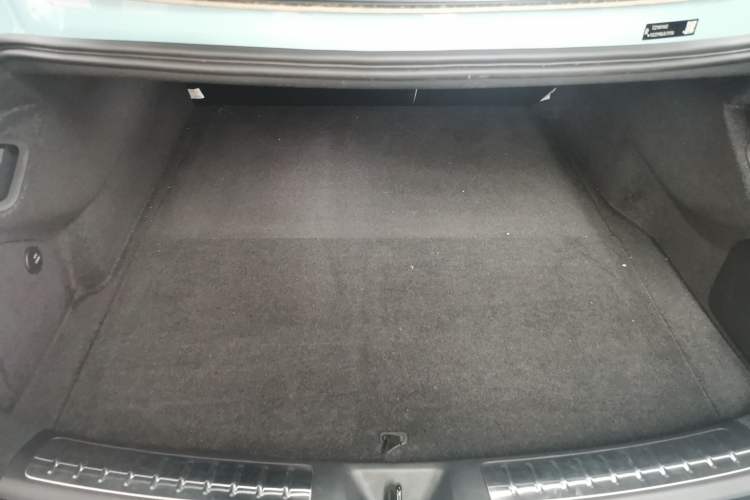 Used Hima Luxeed S7 2024 Ultra Four-Wheel Drive Flagship Edition Trunk