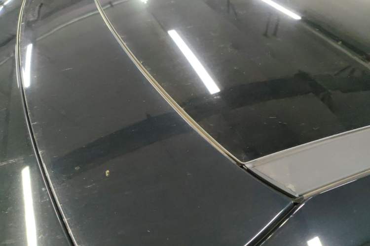 Used XPeng X9 2025 740 Ultra-Long Range Max Roof