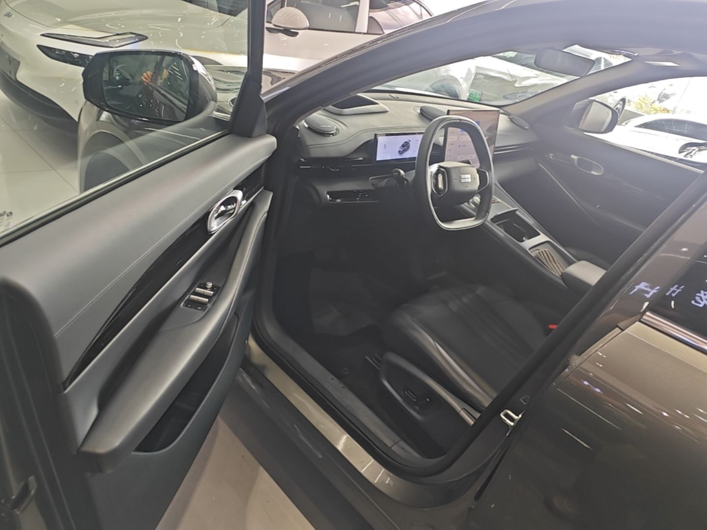 Geely Galaxy E5 2026 Model 610km Exploration+ Edition — снимка 18
